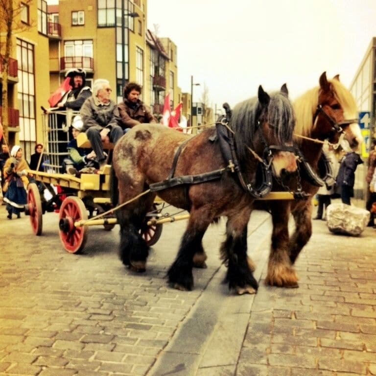 Downtown Vlissengen on Easter Sunday... 