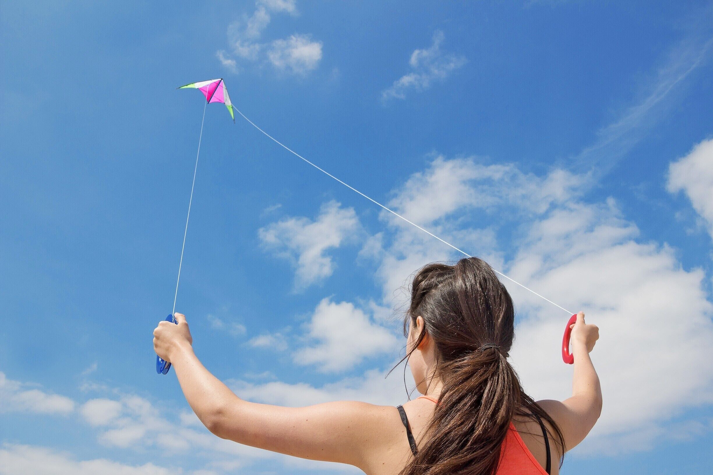 May 2014

Kite flying on the beach at Wassenaar. Being a long stretch of sandy beach, theres always guaranteed wind.