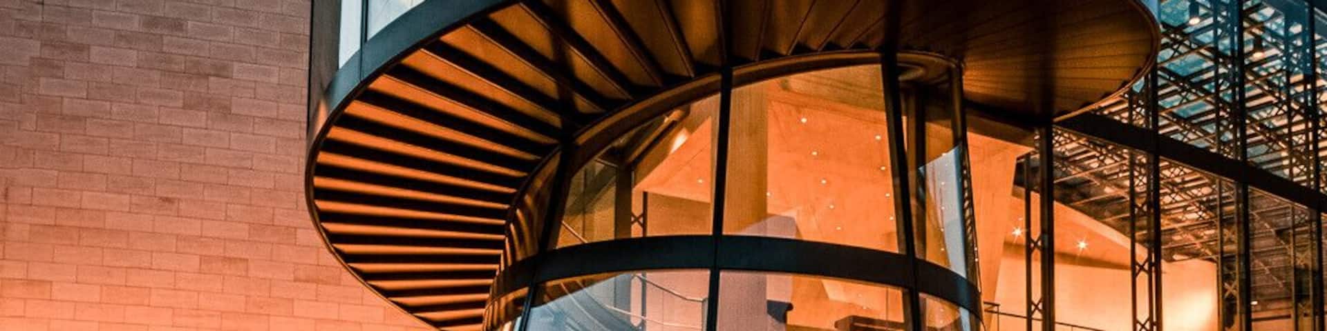 A sculpture saying „Einheit“ - unity sits in front of the exhibition hall of the German Historical Museum. This part of the museum was designed by world famous architect I.M.Pei who also designed the glass pyramid of the Louvre in Paris.
#architecture #trovember #berlin #germany #museum #bluehour #impei #museum