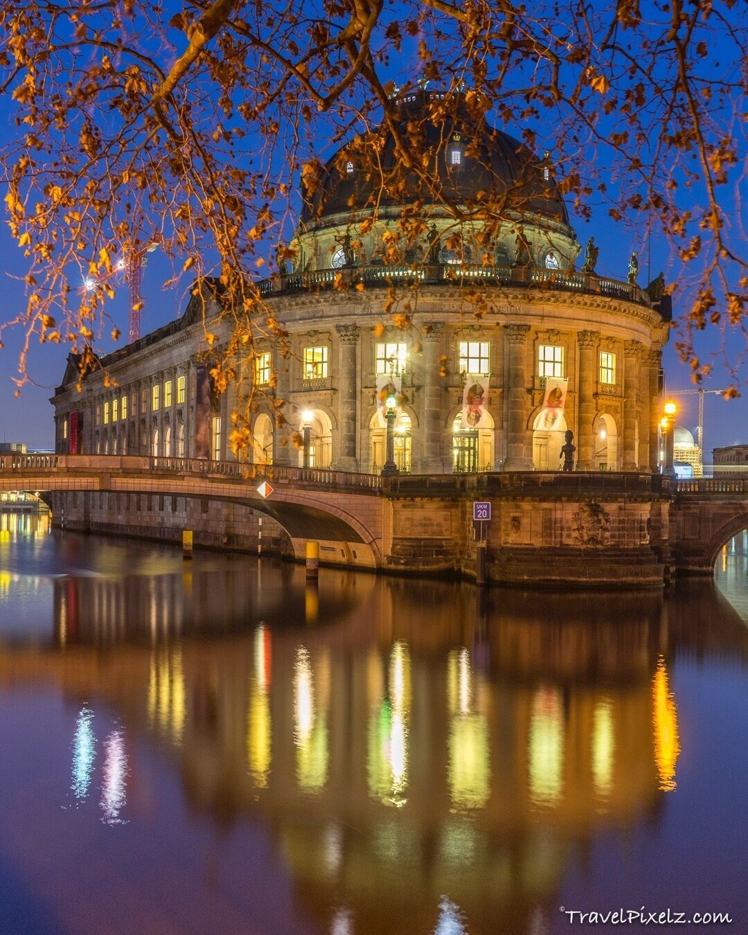 The beautiful Bode Museum is especially photogenic during blue hour when the water of the river spree gets a little more calm and produces some great and clear reflections.
.
#architecture #bodemuseum #reflection #berlin #germany