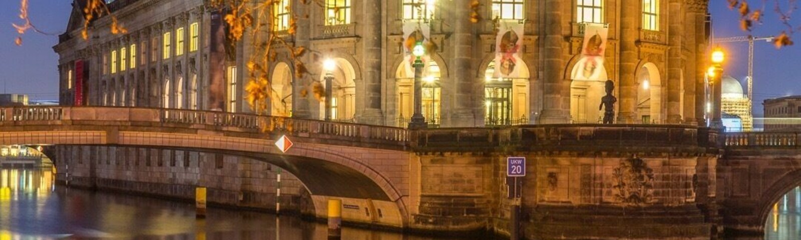 The beautiful Bode Museum is especially photogenic during blue hour when the water of the river spree gets a little more calm and produces some great and clear reflections.
.
#architecture #bodemuseum #reflection #berlin #germany