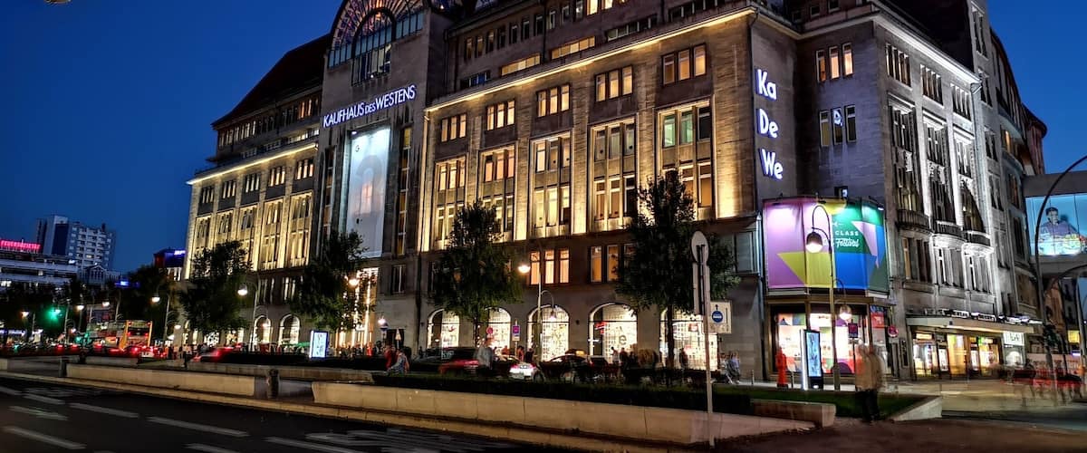 Fantastic store, the Ka: De: We Berlin