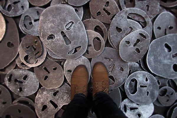 A moving museum and architectural masterpiece designed by architect Daniel Liebeskind in Berlin. The museum touches on the horrors of the holocaust as well as general Jewish history through unique art installations.
#patterns