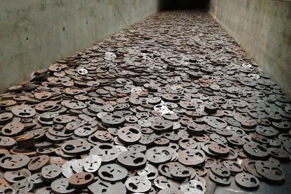 Haunting display at the Jewish museum Berlin