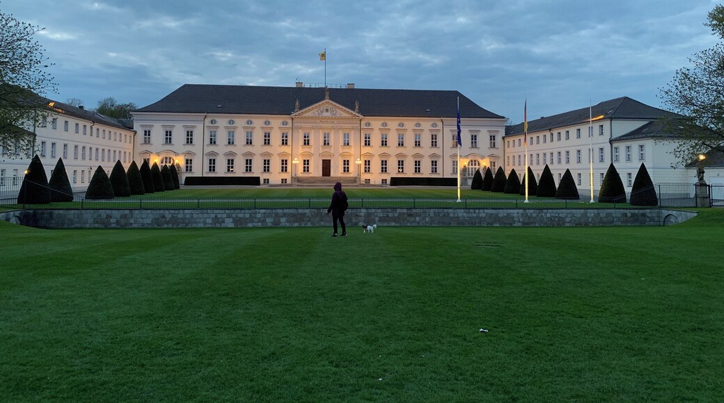 Bellevue palace - the official residence of president of Germany stumbled at night and captured this picture at a bus stop