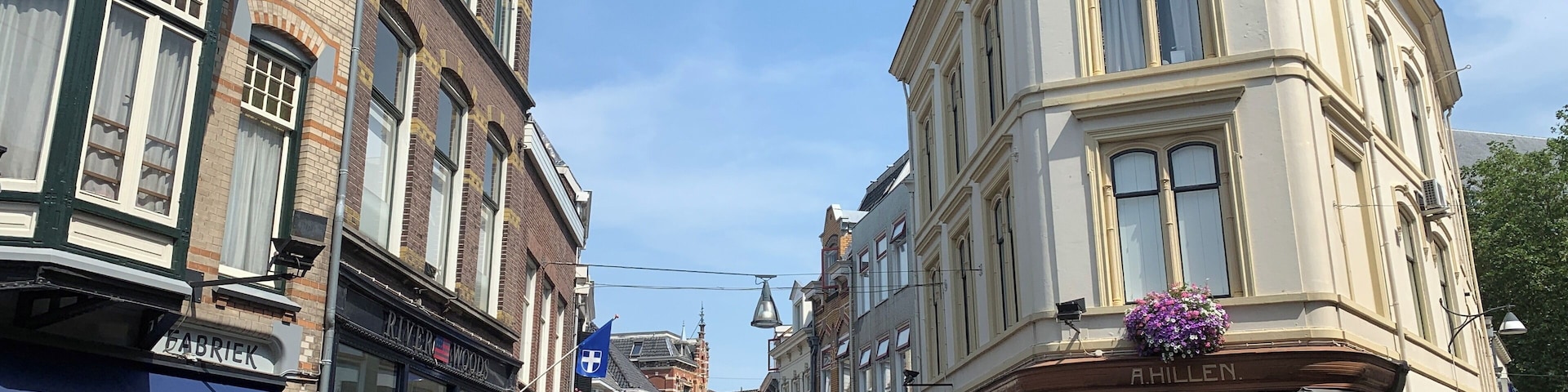 Oude panden. Winkelstraat