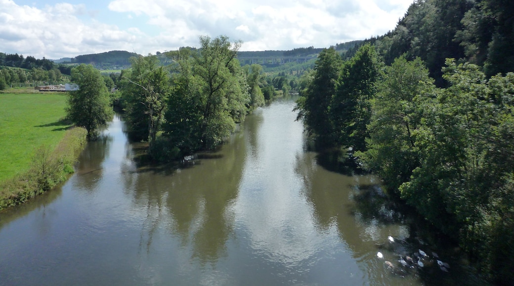 Ruhr westlich von Oeventrop (Bereich Im Neyl), Arnsberg, Hochsauerlandkreis, Nordrhein-Westfalen