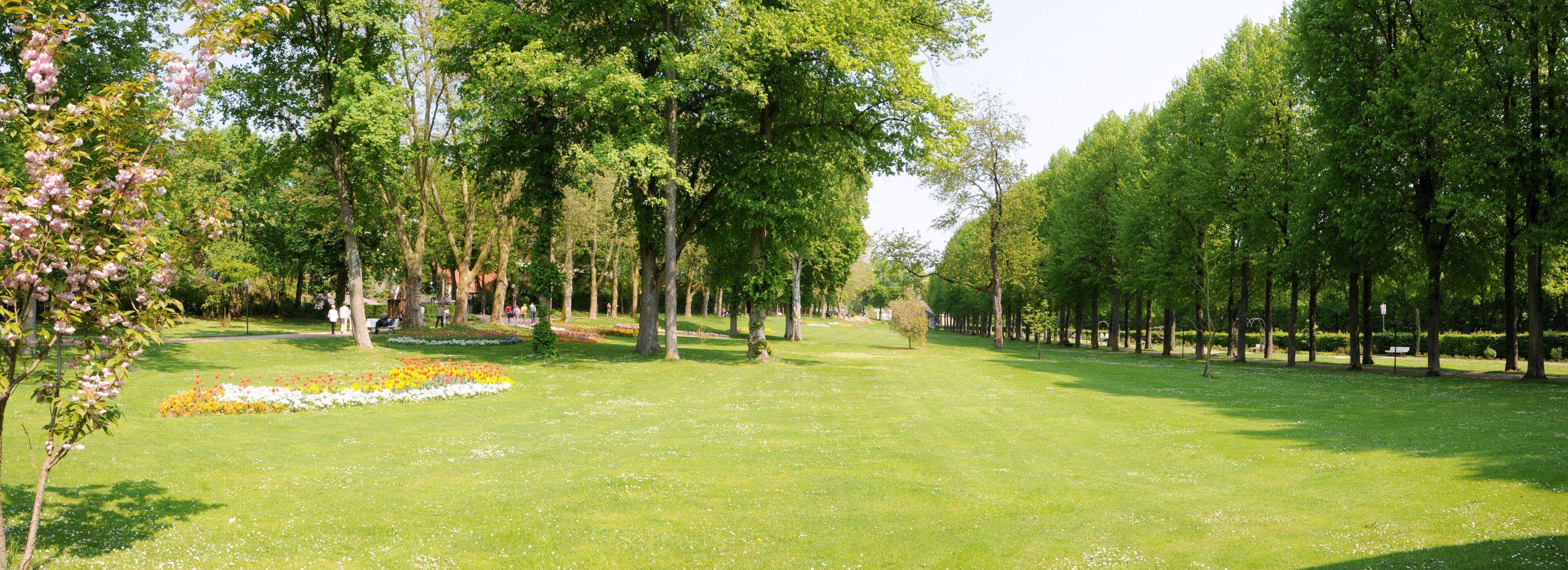 Bad Mergentheim, Germany, spa gardens, panorama, 3 pictures stitched