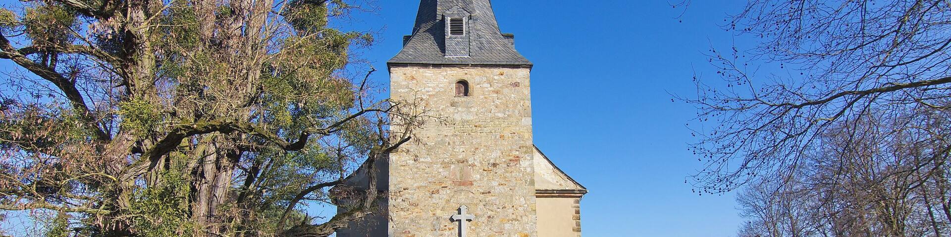 In der Kirche von Heinde (Bad Salzdetfurth) wurden am 08. Juni 1793 der Freiherr von und zum Stein mit der Reichsgräfin Magdalene von Wallmoden-Gimborn getraut.
