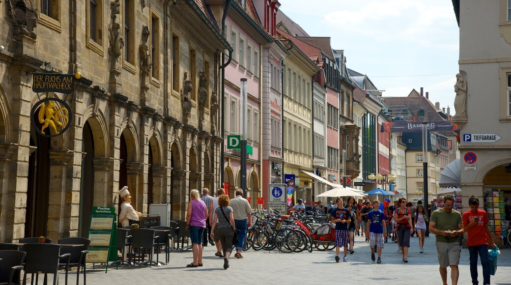 Bamberg som viser gatescener, historisk arkitektur og by