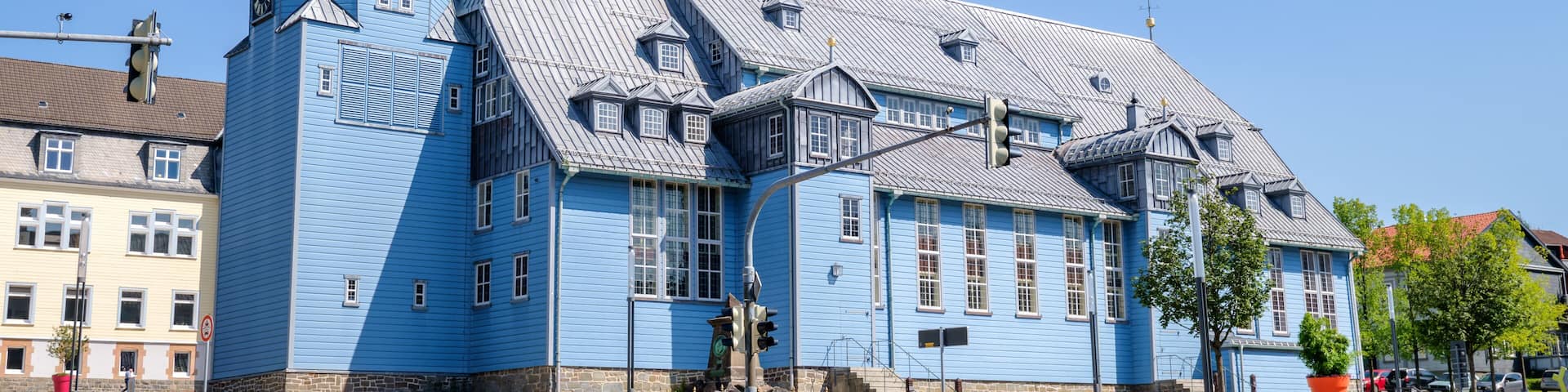 The blue Market Church of the Holy Spirit in Clausthal-Zellerfeld (Lower Saxony) is Germany's biggest wooden church and built between 1639 and 1642. It is an Evangelic Lutheran church.