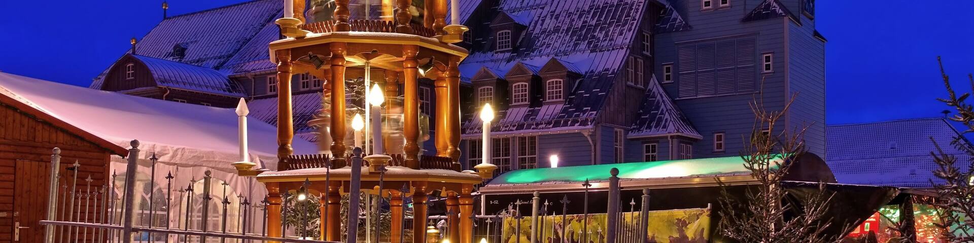 Clausthal-Zellerfeld Marktkirche und Weihnachtsmarkt - Clausthal-Zellerfeld christmas market 02