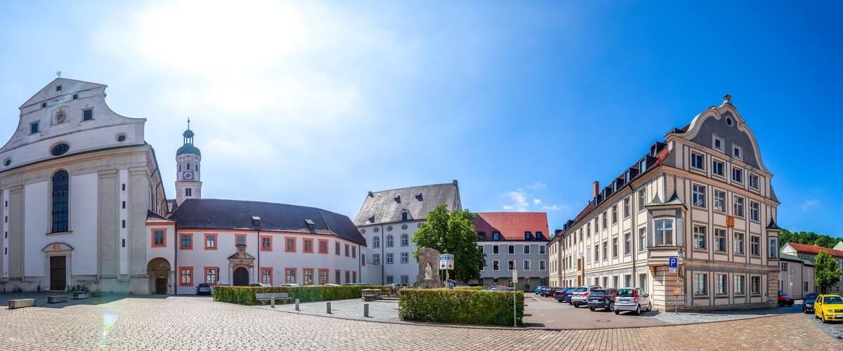 Leonrodplatz und Residenzplatz, Eichstaett, Bayern, Deutschland