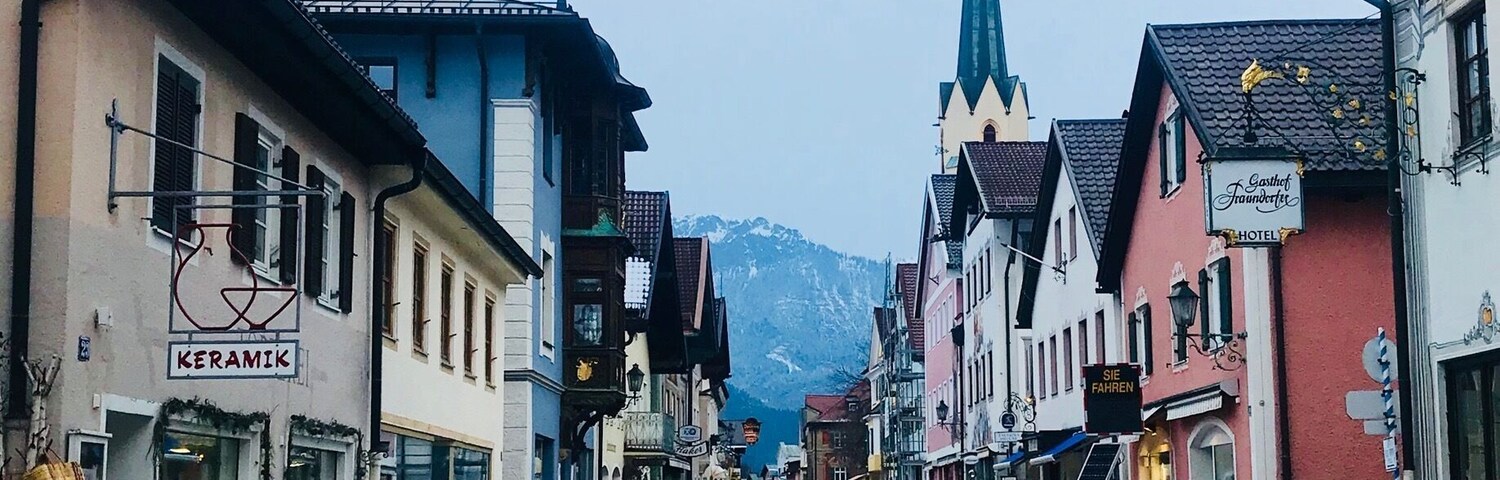 Evening stroll before dinner