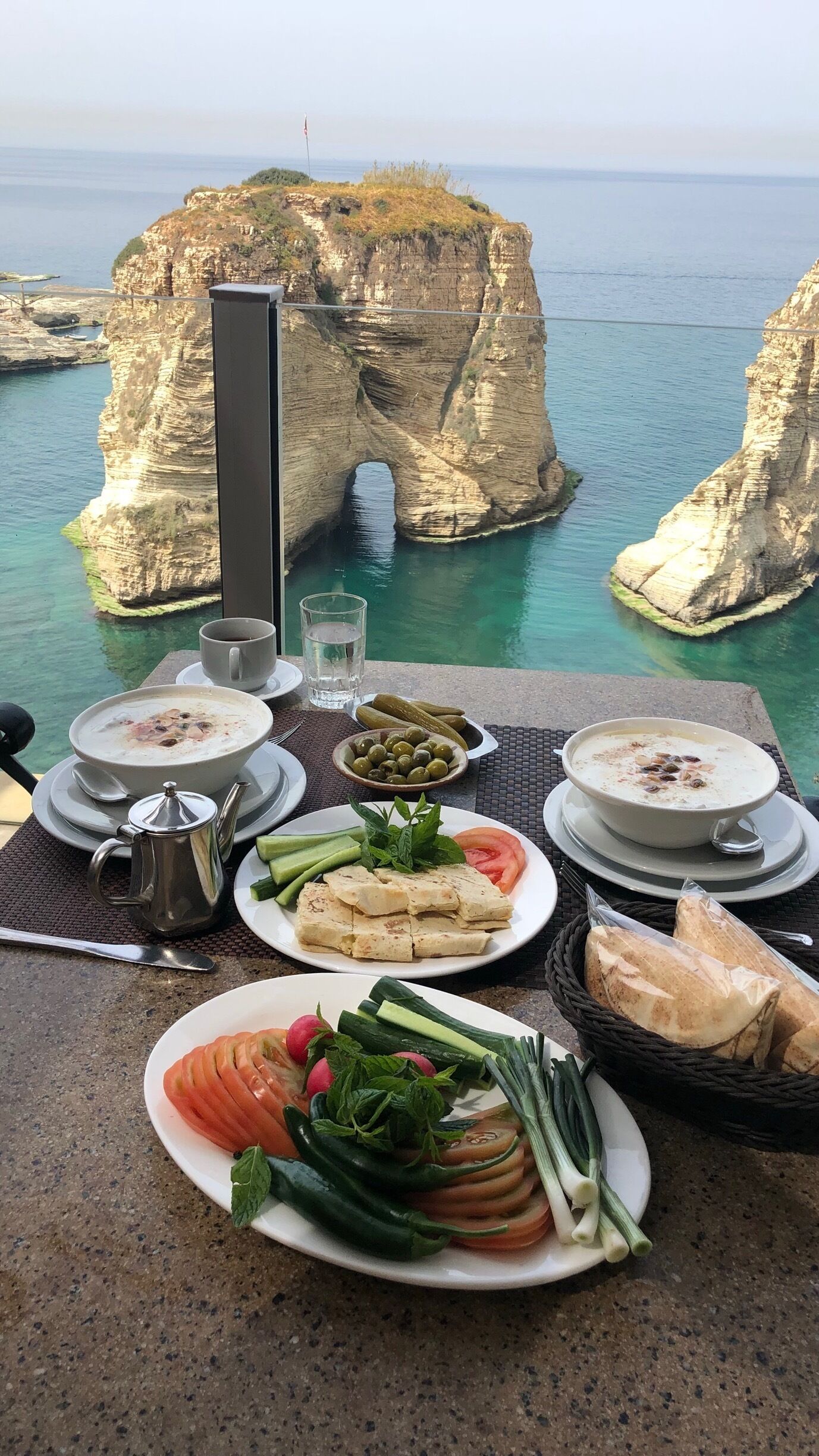 Bay Rock Cafe amazing brunch, breeze and view ❤️ #LifeAtExpedia