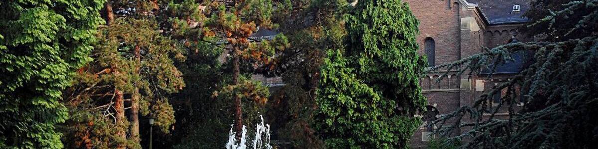 Kirchpark, St. Katharina, Alt-Hürth