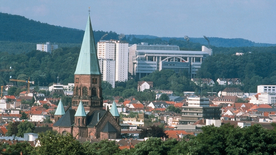 Kaiserslautern das einen Kirche oder Kathedrale, historische Architektur und Stadt