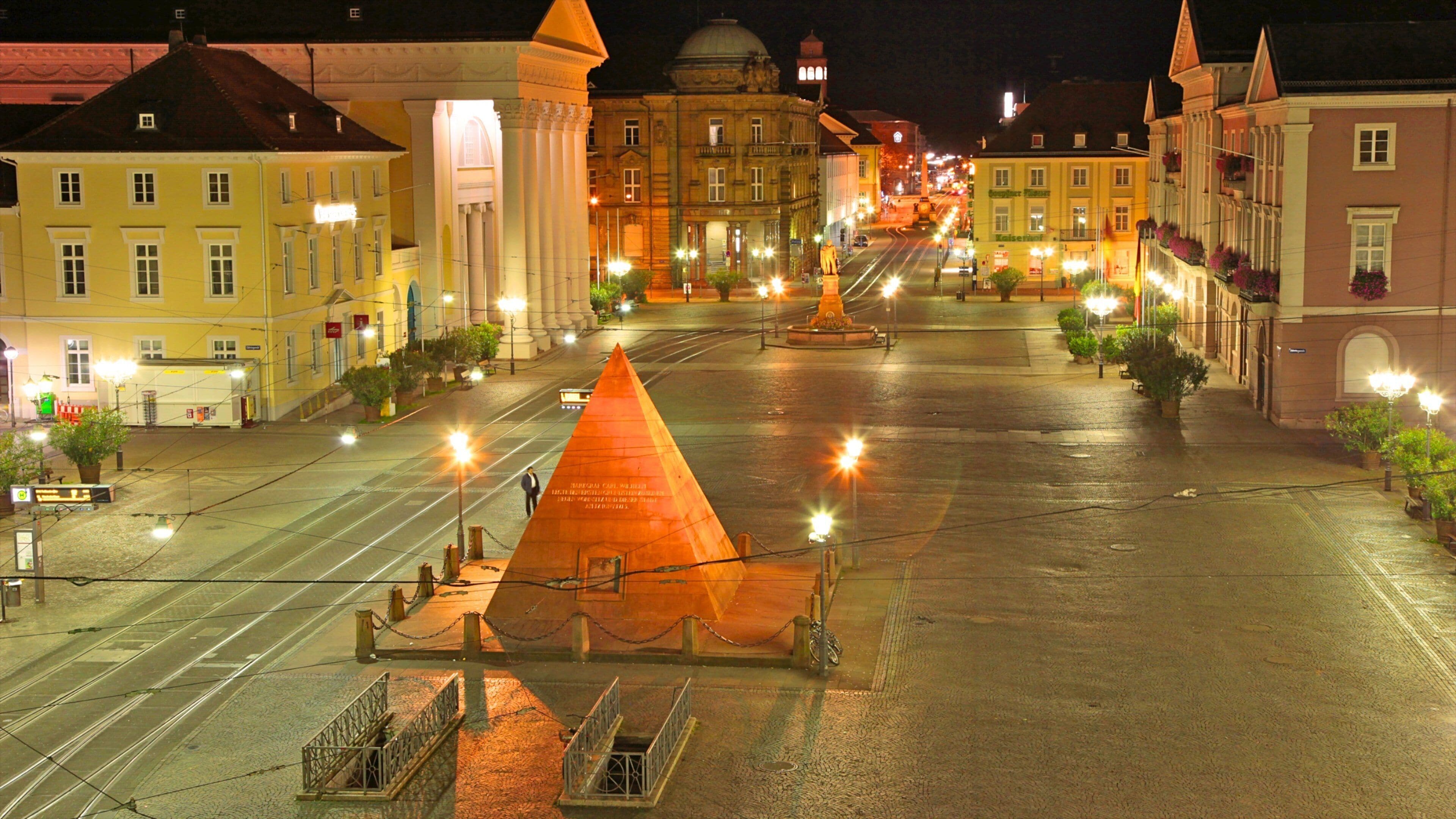 Karlsruhe showing outdoor art, heritage architecture and a square or plaza