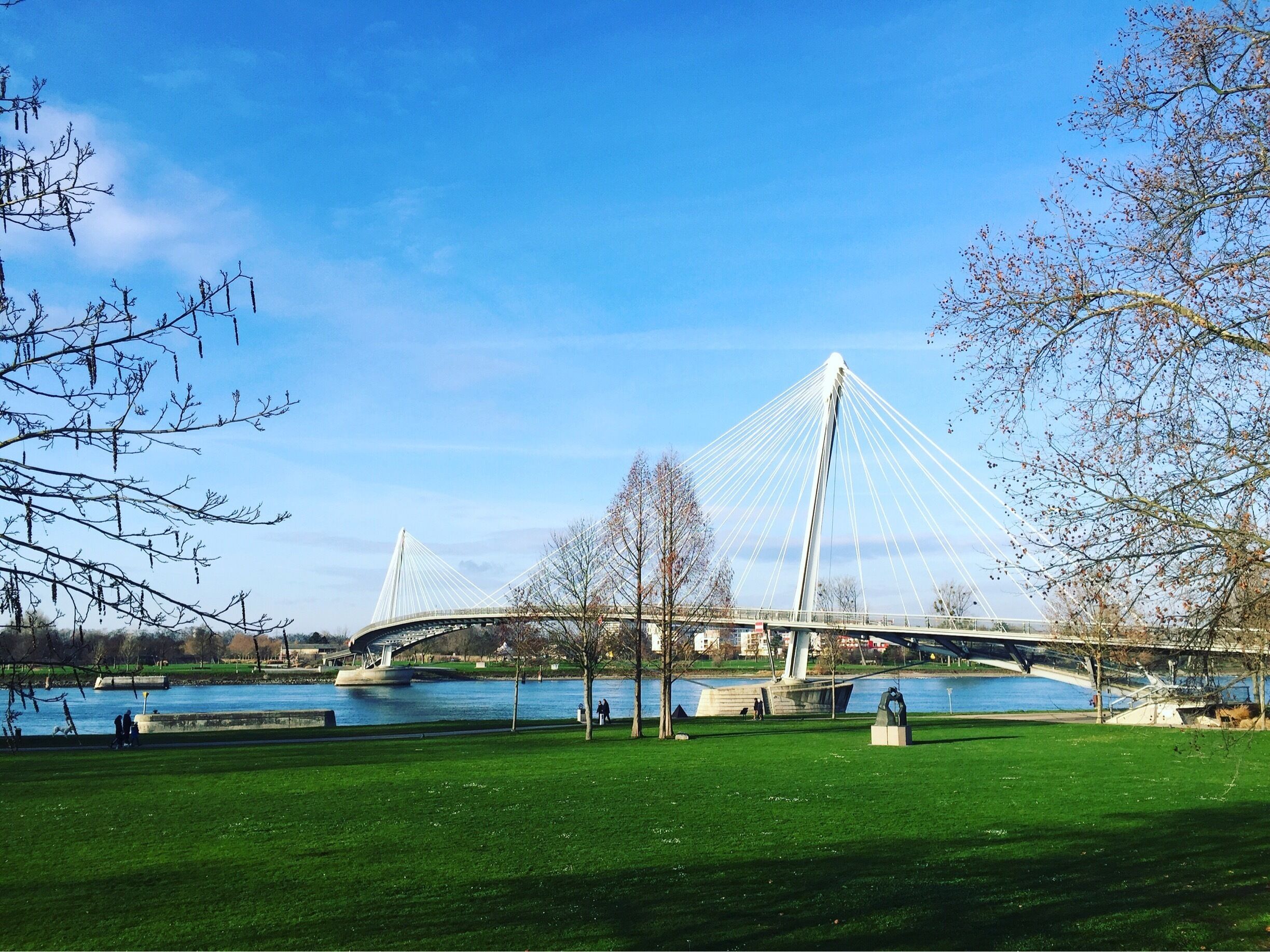 December 2015
Iphone 6