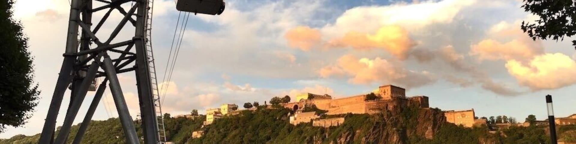 The Koblenz cable car
No visit to Koblenz would be complete without taking a breathtaking cable car ride above the Rhine to the Ehrenbreitstein Fortress.
Guests can enjoy a spectacular view of the UNESCO “Upper Middle Rhine Valley” world heritage site from one of the 18 panoramic cars and see over the city with its 2,000 years of tradition at the confluence of the Rhine and Moselle rivers.