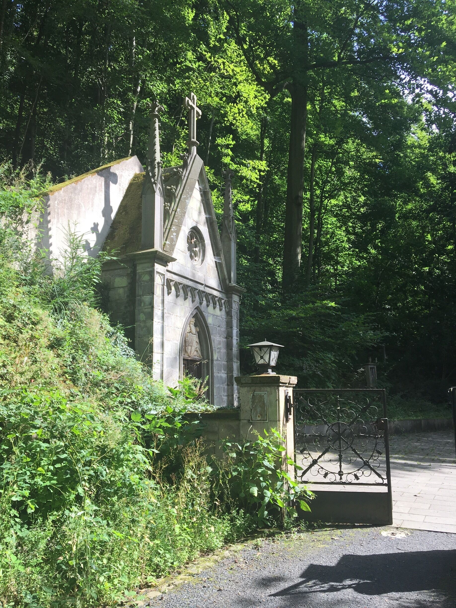 The mausoleum on the grounds of Klosterruine Heisterbach