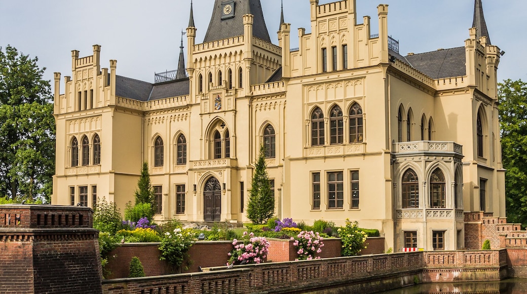 Evenburg in Leer, German