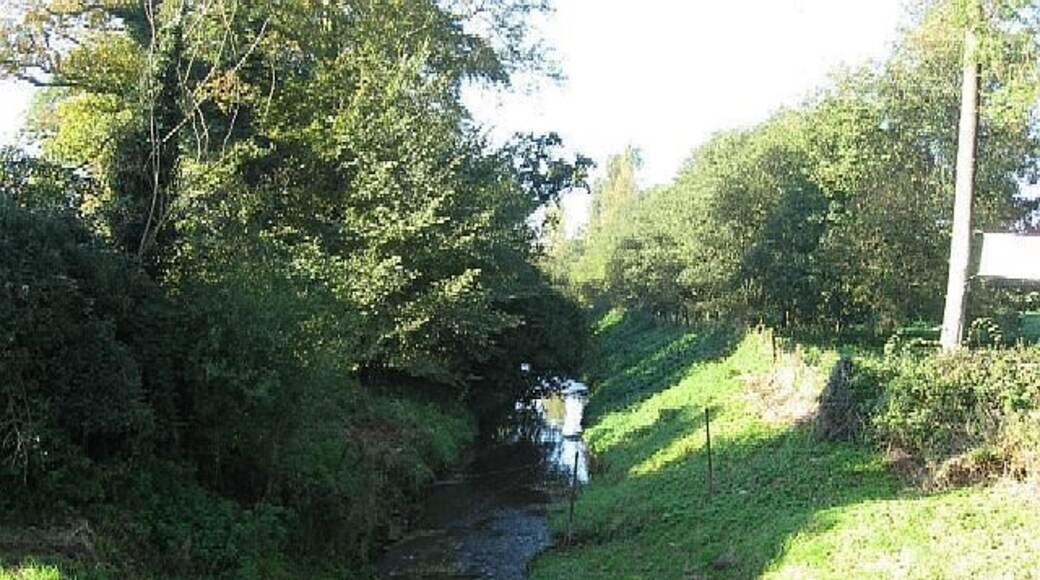A Mysterious Stream The stream in the photograph runs past the grounds of Broom Hall Country Hotel and under the B1077 but appears to have no name.