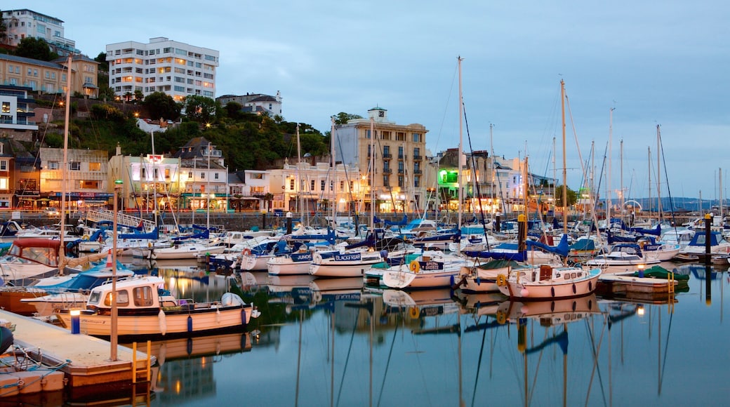 Torquay which includes a bay or harbor