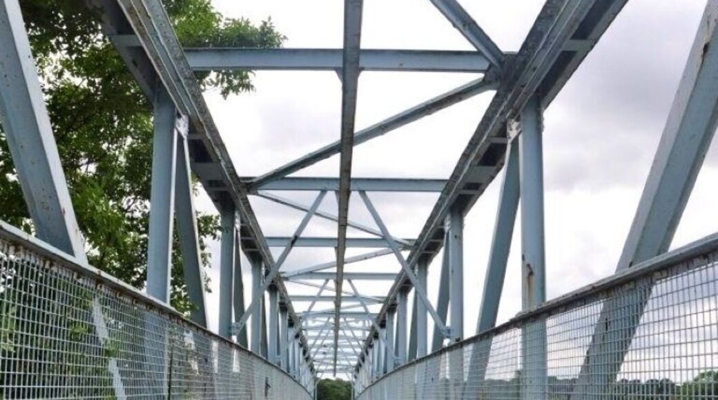 Never ending bridge.