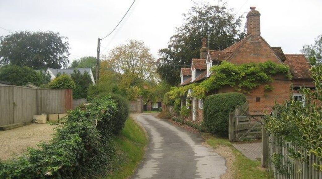 Cul-de-Sac, North Stoke Scene in the small village of North Stoke.