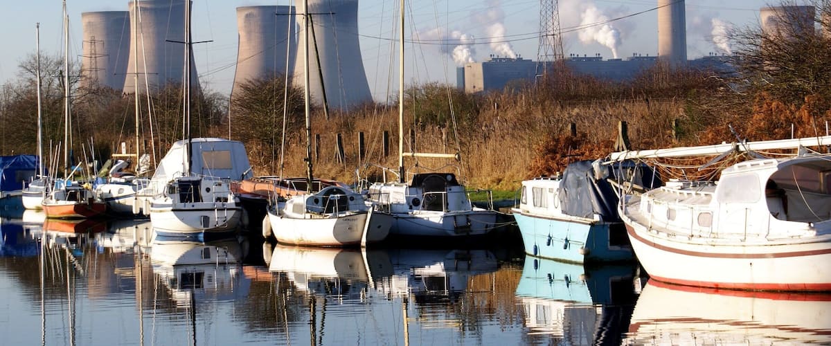 A lovely place to walk close to where we used to live, fiddlers ferry power station in the background