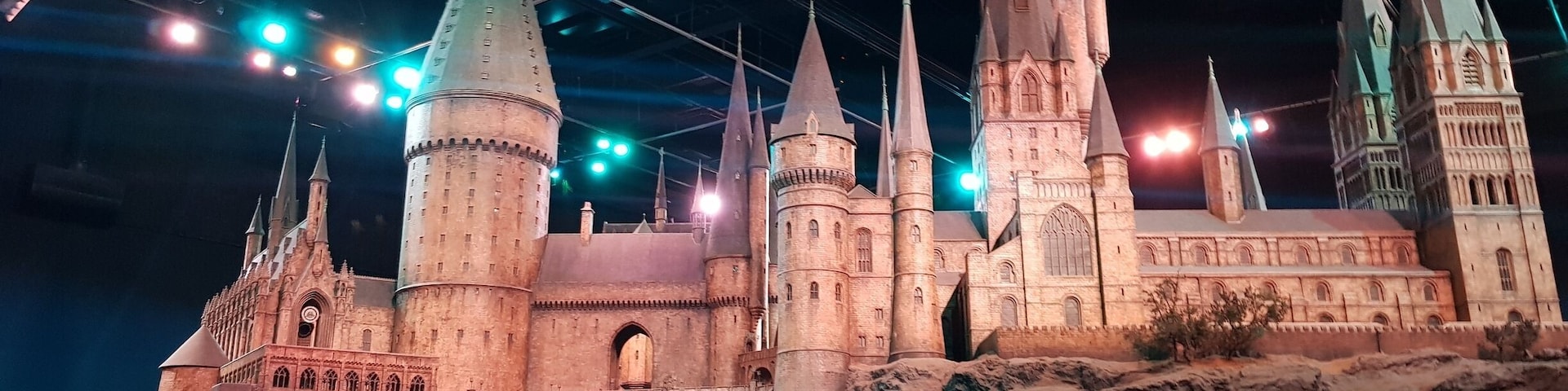 Hogwarts up close.
I will always love the magic that Harry Potter brought into the word.
#LifeAtExpedia
#ManMadeMiracle
#Nofilter