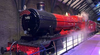 #LifeAtExpedia
It was like being part of the magic world of Harry Potter! đ€© Wish I could really catch the Hogwarts Express from Platform 9 3/4! đ
