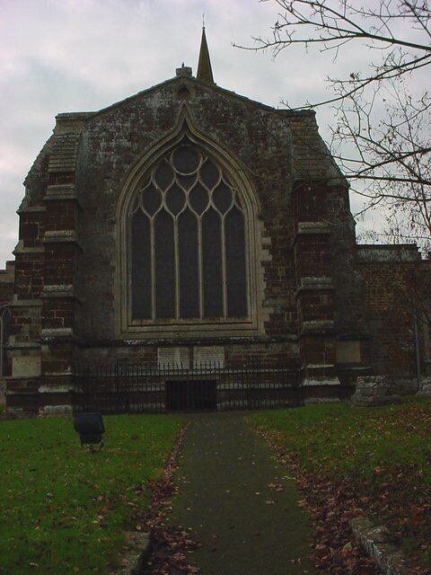 Finedon Church Beneath the window is the Dolben family crypt (the two plaques provide information) which contain the remains of many members of the Dolben and Mackworth Dolben families who lived at Finedon Hall. The Dolbens were originally from North Wales where they had large estates. The family had many ecclesiastical members which included David Dolben Bishop of St Asaph in Flintshire (1631) and John Dolben Archbishop of York (1638).