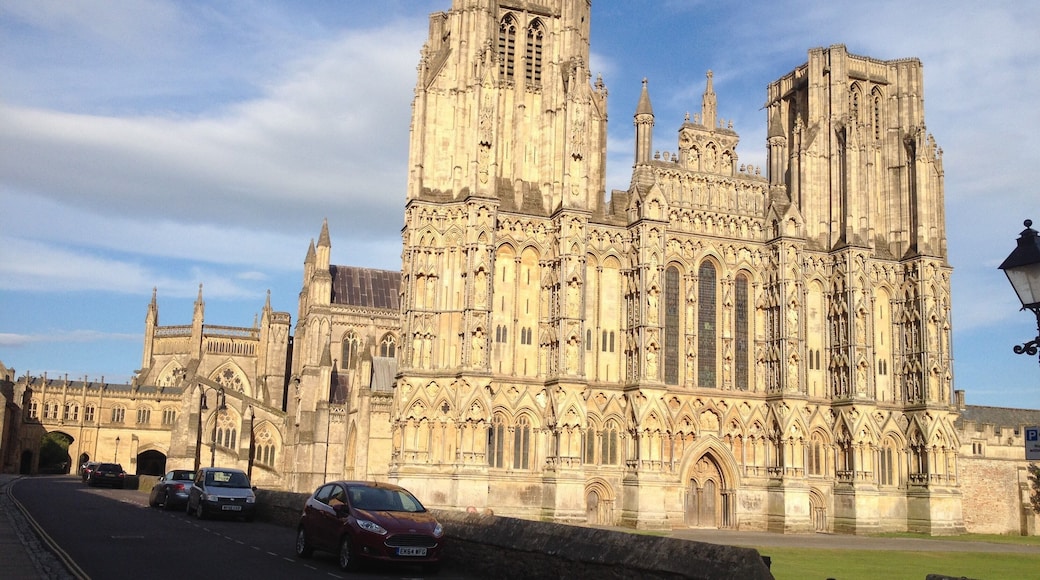 Wells smallest city in England