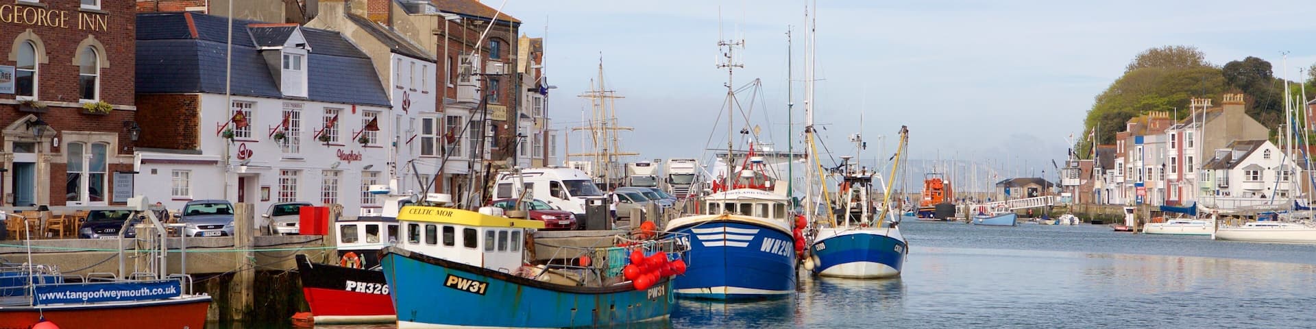 Weymouth das einen KĂŒstenort, historische Architektur und Fluss oder Bach