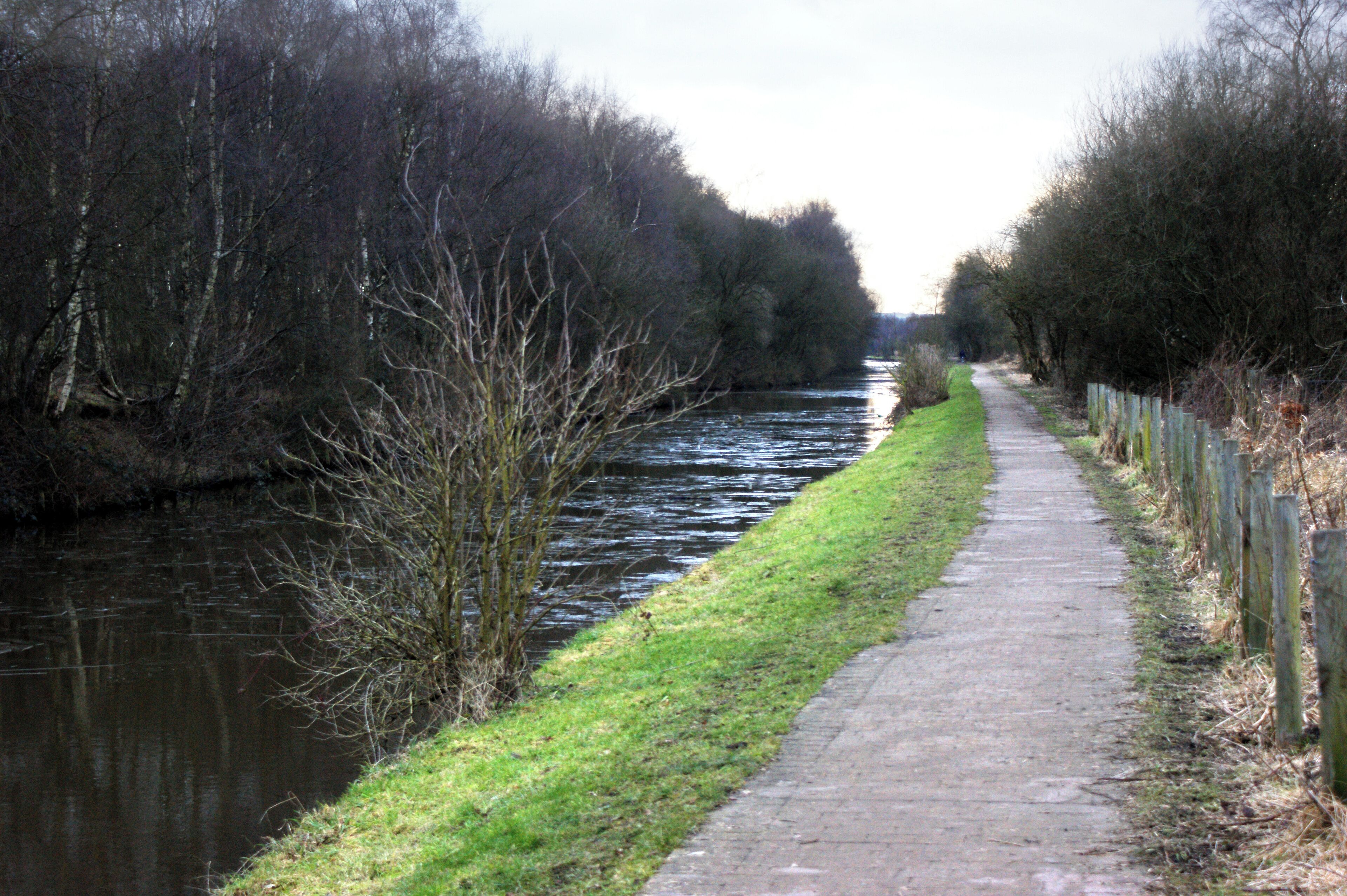 The Leeds Liverpool Canal at Bamfurlong Junction