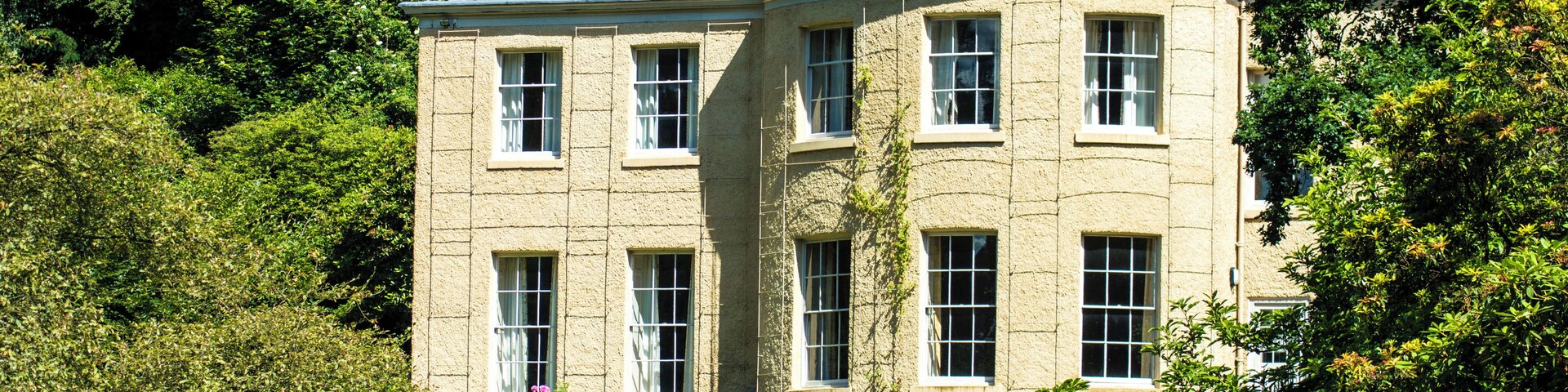 Quarry Bank House Wikidata has entry Q26530806 with data related to this item.