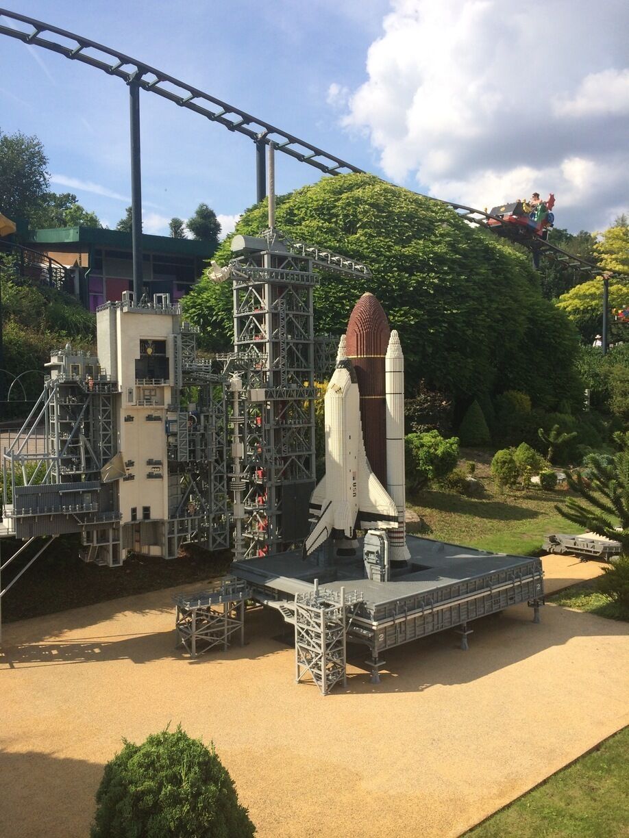 Lego Shuttle.