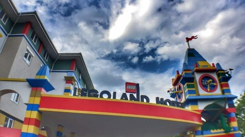 When in London with kiddos, LegoLand resort is a place to consider spending a day or two.