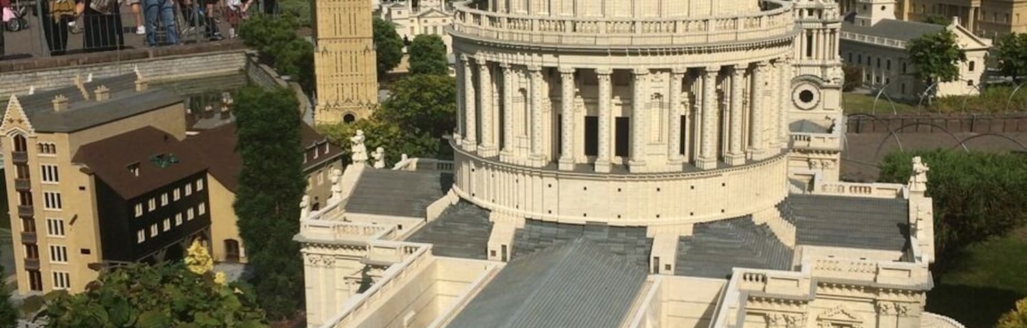 Lego St Paul's
