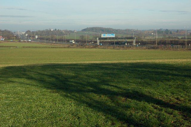 The M5 and Strensham services The M5 motorway and Strensham services northbound viewed from the Strensham to Naunton road. For a night view see: 1066299