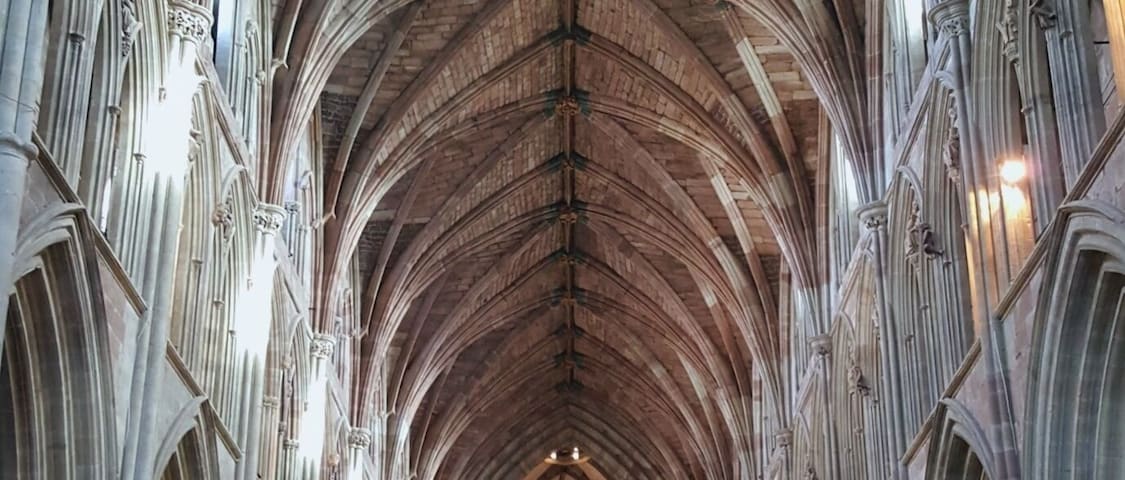 Worcester Cathedral, before the English Reformation known as Worcester Priory, is an Anglican cathedral in Worcester, England; situated on a bank overlooking the River Severn. It is the seat of the Bishop of Worcester. Its official name is the Cathedral Church of Christ and the Blessed Mary the Virgin of Worcester. Built between 1084 and 1504.