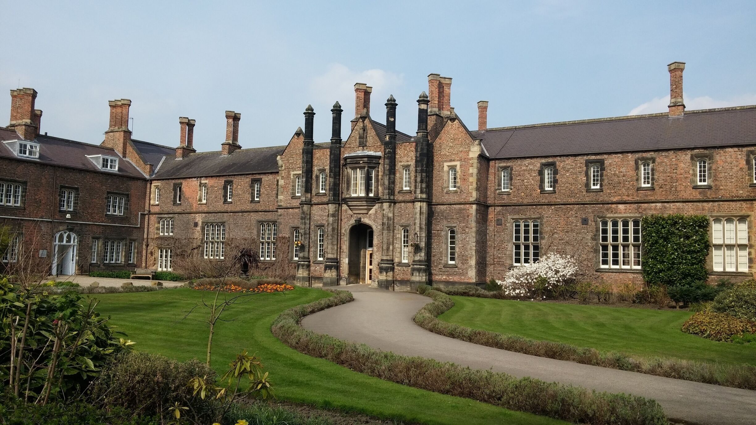 York St. John University. 