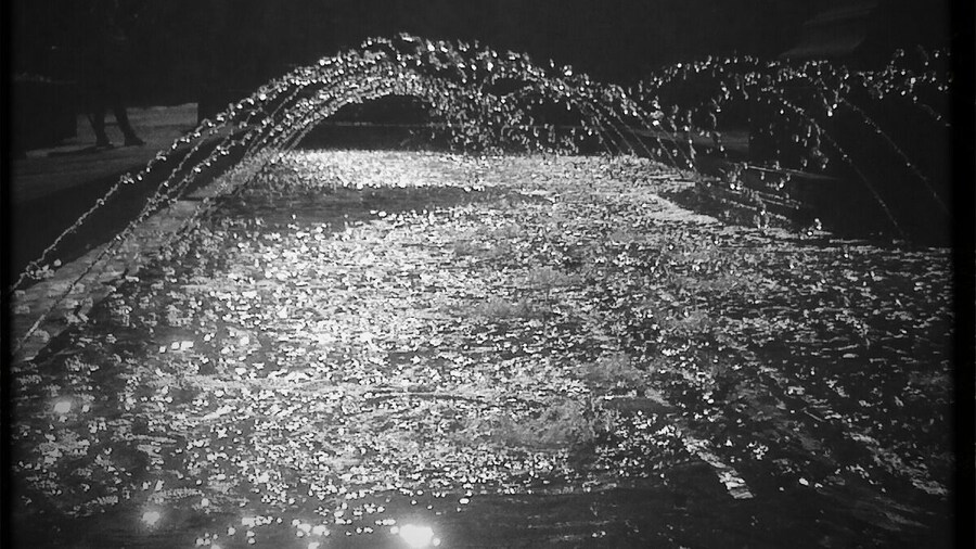 Fountain outside the Art Gallery