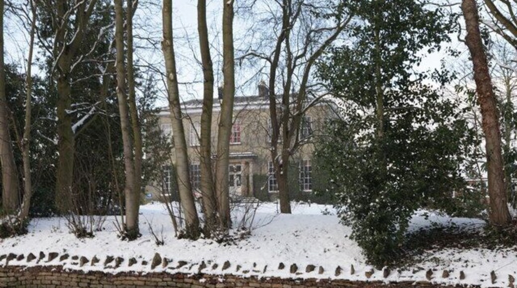 Terrington Hall Terrington Hall is now used as a prep School, further details can be found at: http://www.terringtonhall.com/