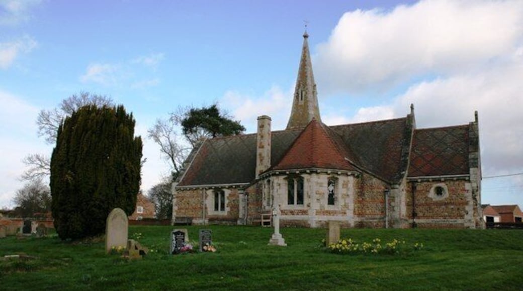 St. Stephens Church I was hesitant about submitting this but in the end I justified it as it does show a different aspect to the existing image 40755.