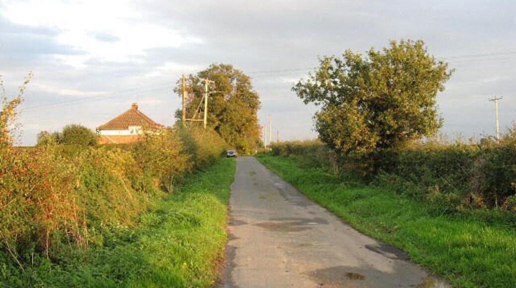 Leaving Snowfield Farm Towards Tollerton.