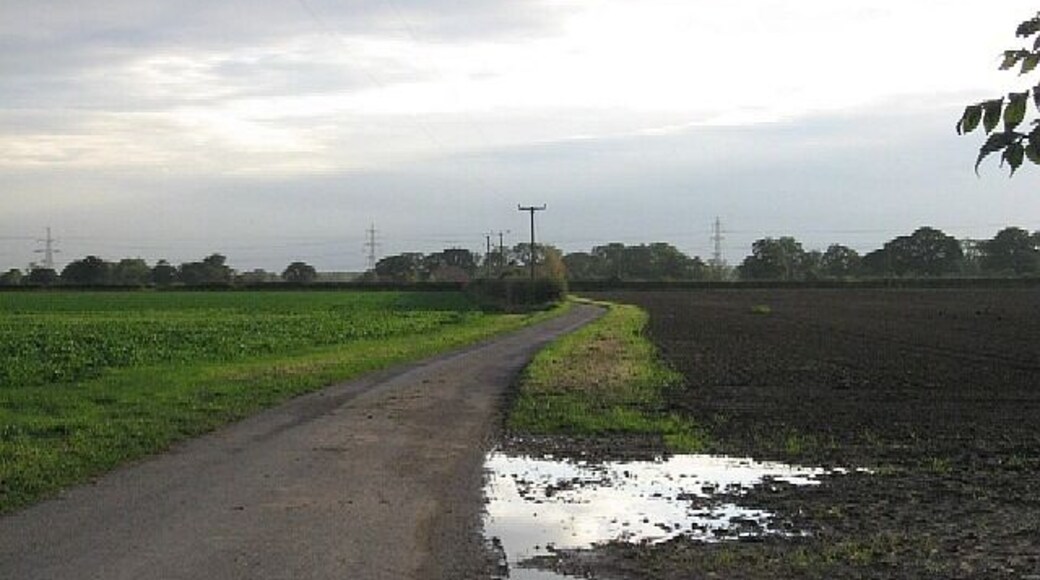 The Public Footpath To Spring House From the road between Huby and Tollerton.