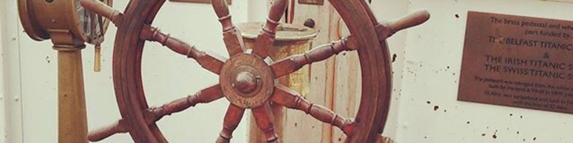 Captain's Wheel aboard the S.S. Nomadic. #ssnomadic #titanicbelfast #belfast #travel #nautical #weekendgetaway
calleyabroad.blogspot.com
Like my photos? See more at instagram.com/calleyabroad/